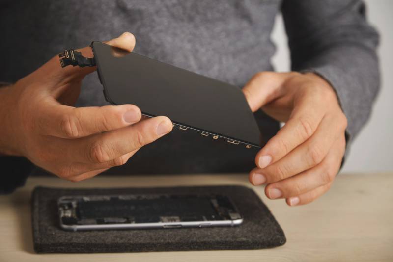 iPhone 13 : quels sont les problèmes les plus fréquents et comment les réparer 