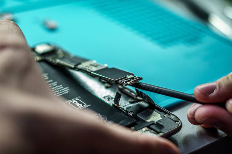 iPhone 15 : les vrais problèmes rencontrés et comment les résoudre sans changer de téléphone